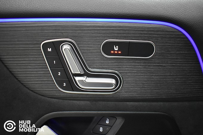 MERCEDES-BENZ GLA 200 d Automatic 4Matic AMG Line Premium Plus